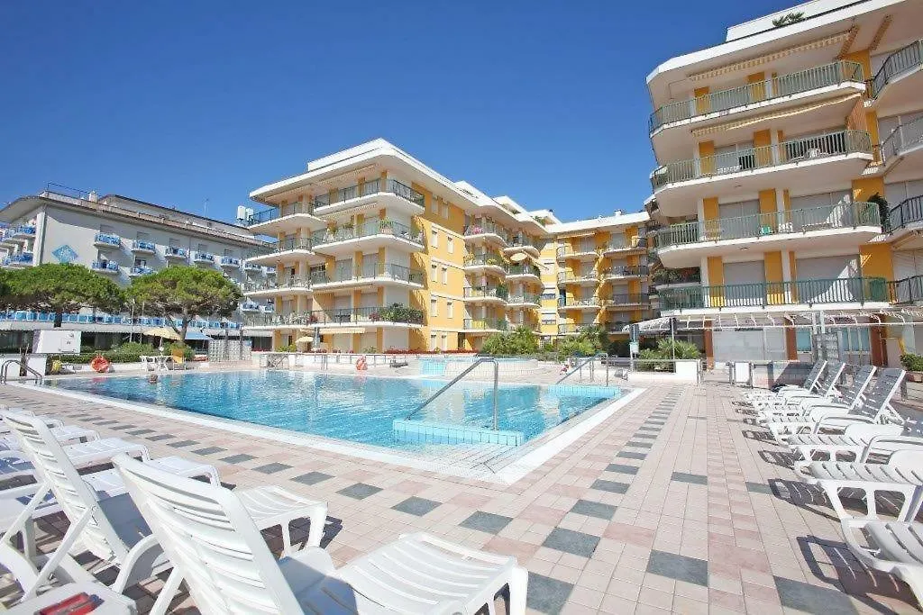 Apartment Attico Fronte Mare Hotel Lido di Jesolo